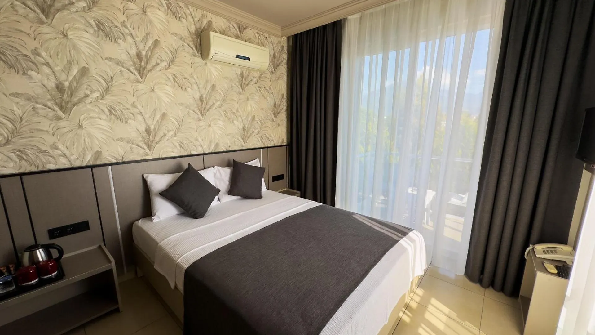 Sardunya Hotel Фетхие